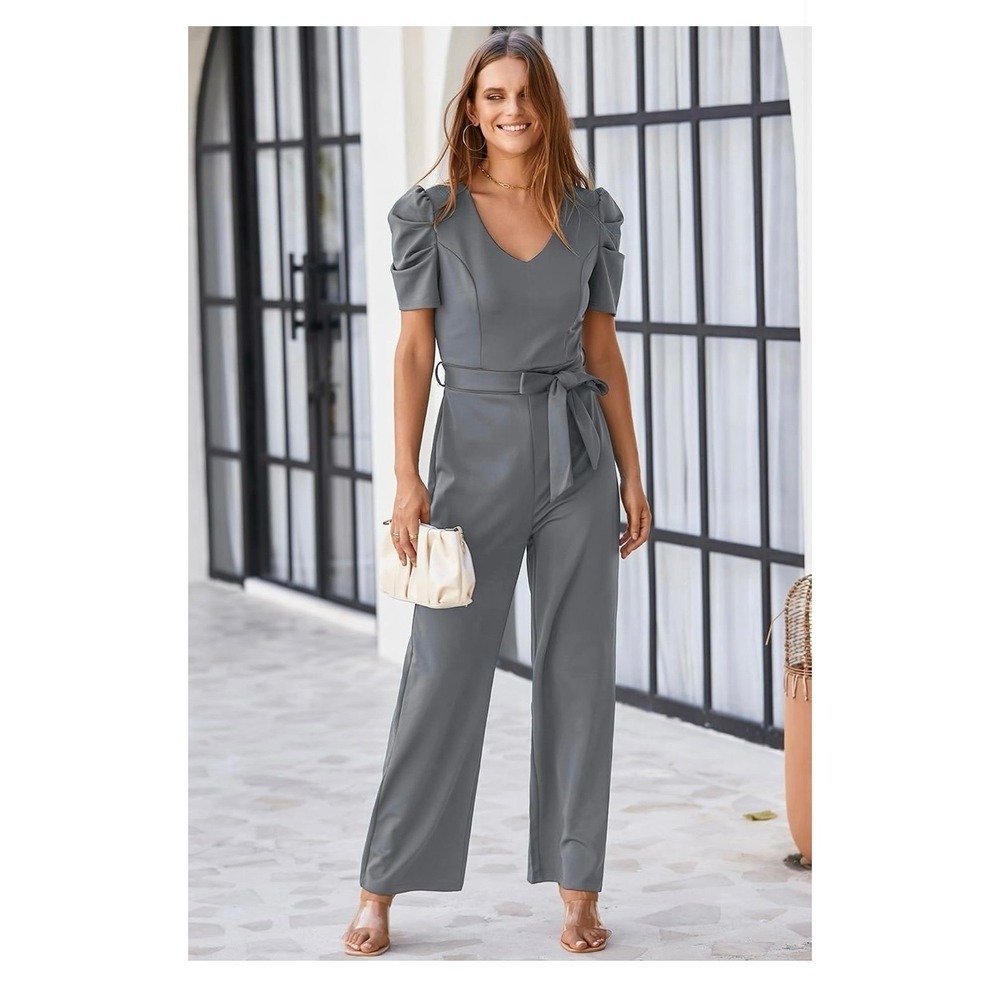 Grey Puff Short Sleeve Wide Leg V-Neck‎ Belted Jumpsuit Size Small Romper